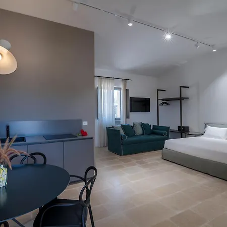 Hotell Torre Assunta 5*